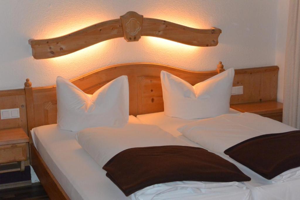 Hotel Schlee Hohenschäftlarn Quarto foto